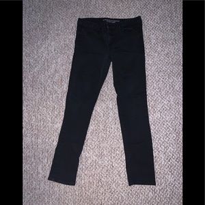 ⭐️NEWLY ADDED⭐️American Eagle Black Skinny Jeans